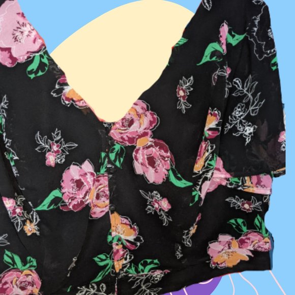 Floral Chiffon Torrid Crop - Picture 2 of 2